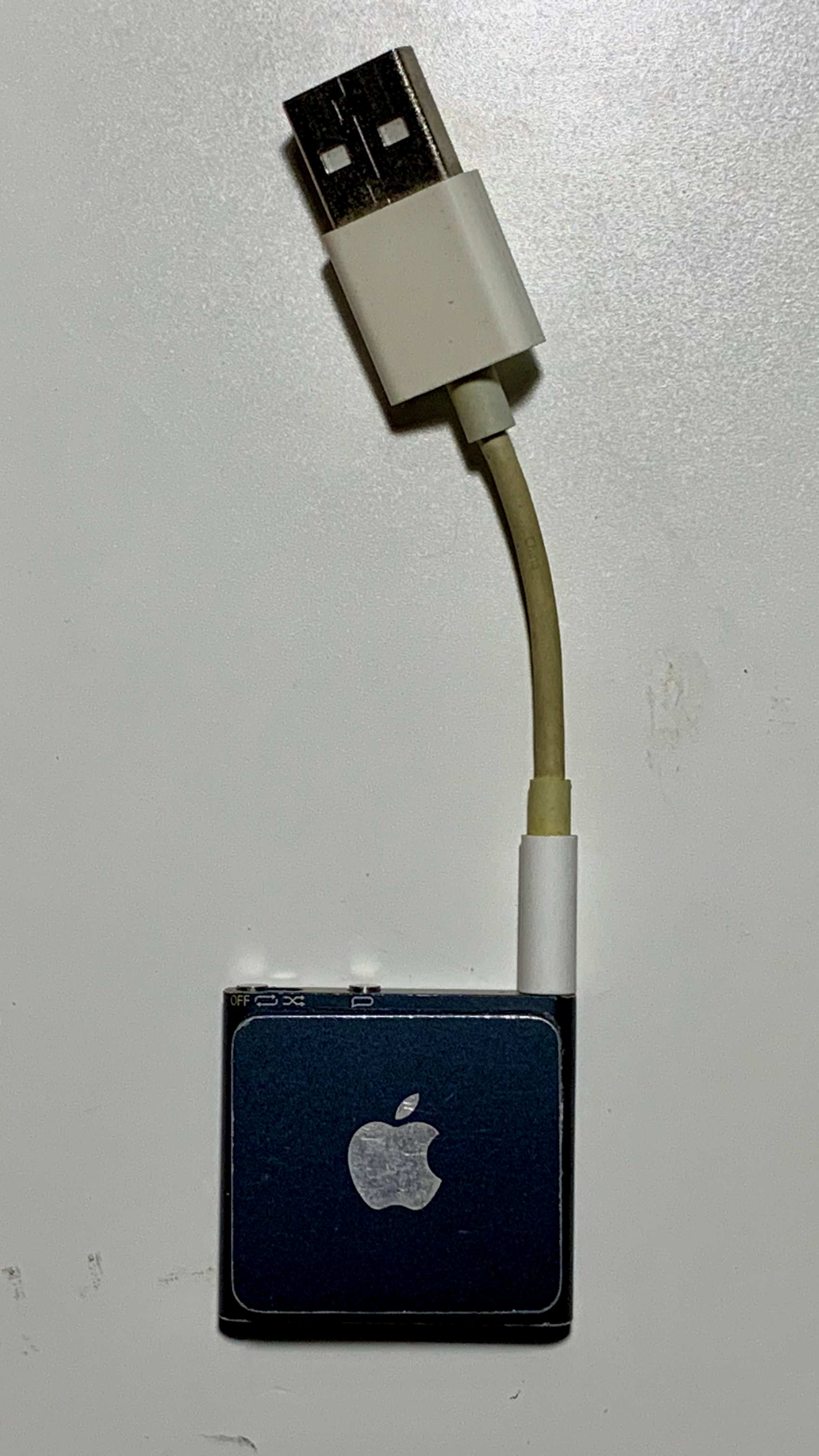 Shuffle (Back)